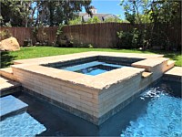 Pools/Water Features